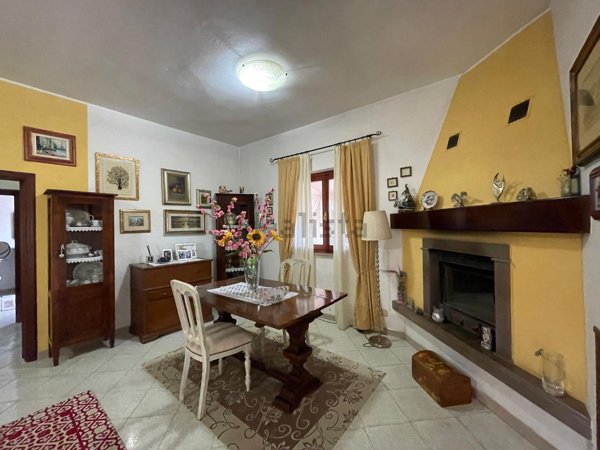 casa indipendente in vendita a Piombino in zona Baratti