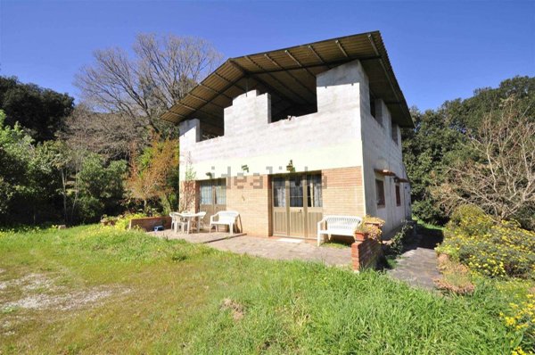 appartamento in vendita a Piombino in zona Baratti