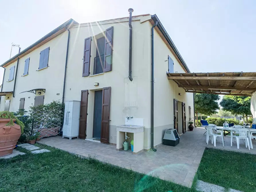 casa indipendente in vendita a Piombino