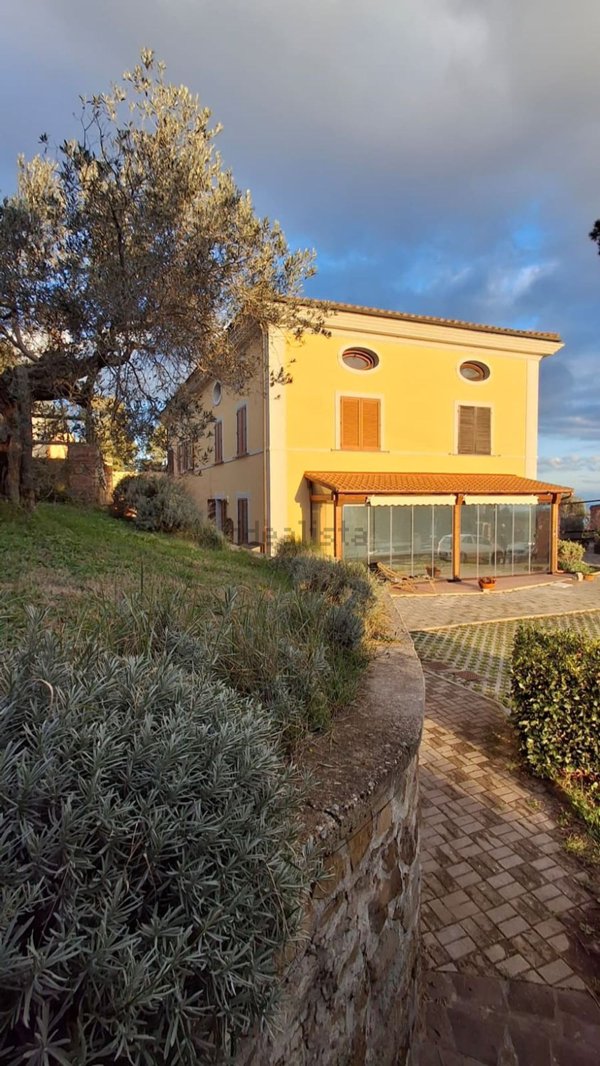 appartamento in vendita a Piombino