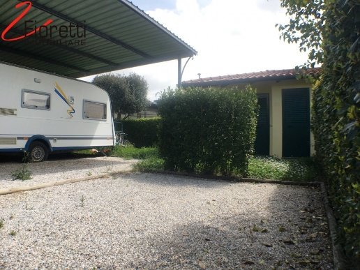 appartamento in vendita a Piombino in zona Gagno