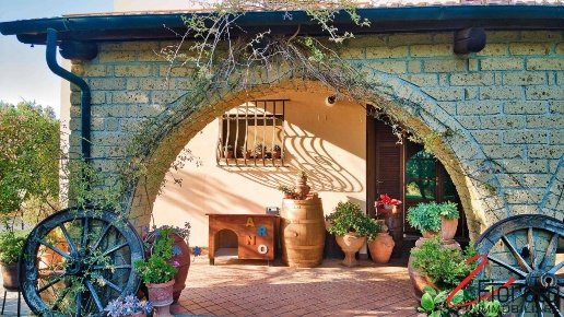 casa indipendente in vendita a Piombino in zona Fiorentina
