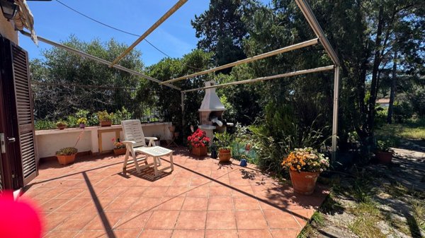 casa semindipendente in vendita a Piombino in zona Gagno