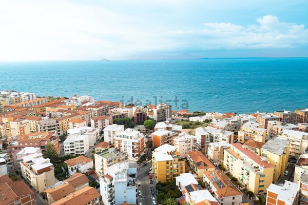 appartamento in vendita a Piombino