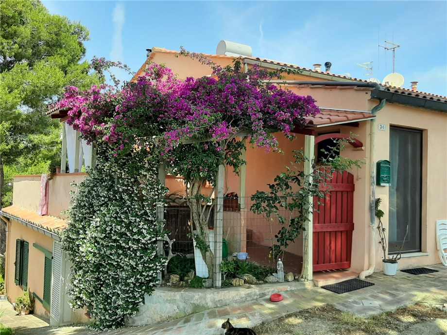 casa indipendente in vendita a Porto Azzurro