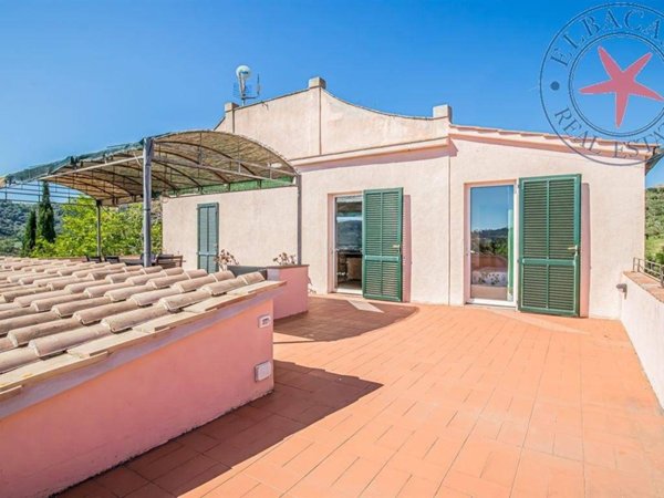 appartamento in vendita a Porto Azzurro in zona Mola