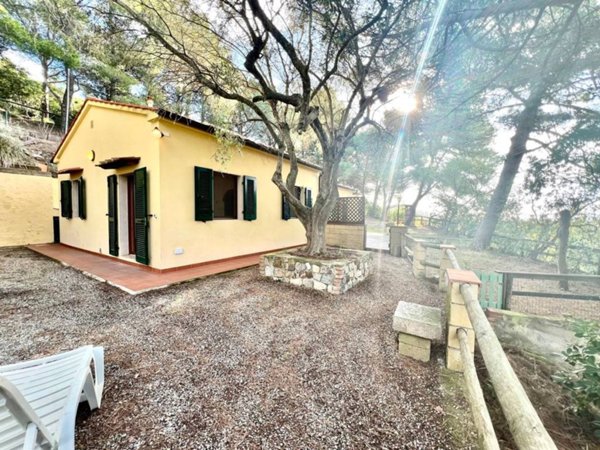 casa indipendente in vendita a Porto Azzurro