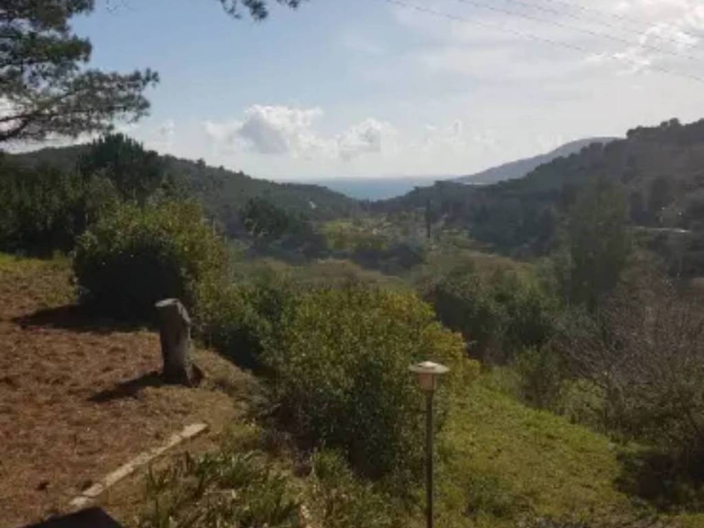 casa indipendente in vendita a Porto Azzurro in zona Reale