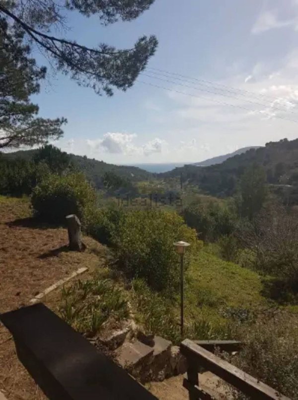 casa indipendente in vendita a Porto Azzurro in zona Reale