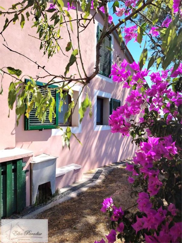 casa indipendente in vendita a Porto Azzurro in zona Reale