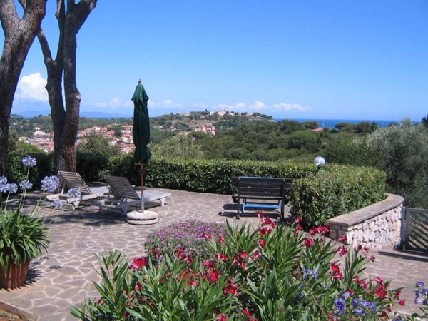 casa indipendente in vendita a Porto Azzurro in zona Pontecchio