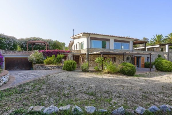 casa indipendente in vendita a Porto Azzurro in zona Mola