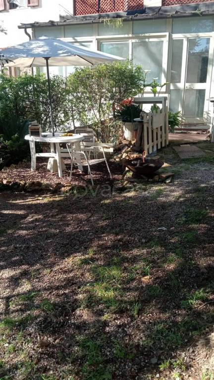 appartamento in vendita a Porto Azzurro in zona Botro