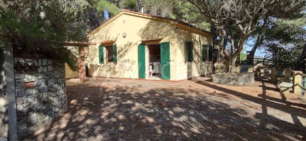 casa indipendente in vendita a Porto Azzurro