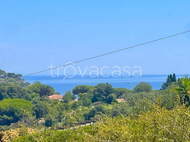 casa indipendente in vendita a Porto Azzurro in zona Pontecchio
