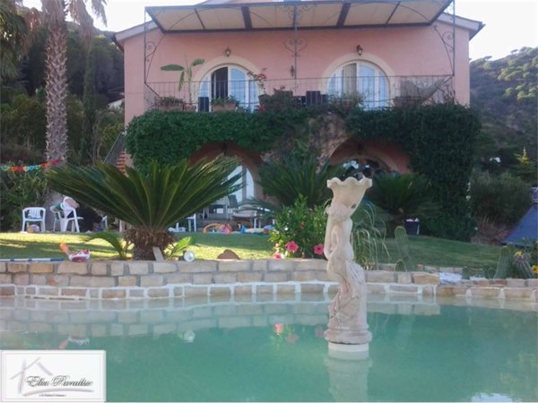 casa indipendente in vendita a Porto Azzurro in zona Reale