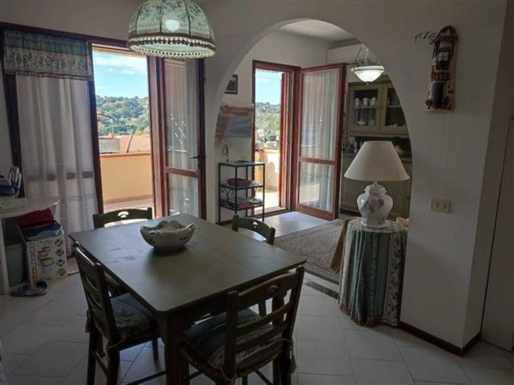 appartamento in vendita a Porto Azzurro in zona Pontecchio