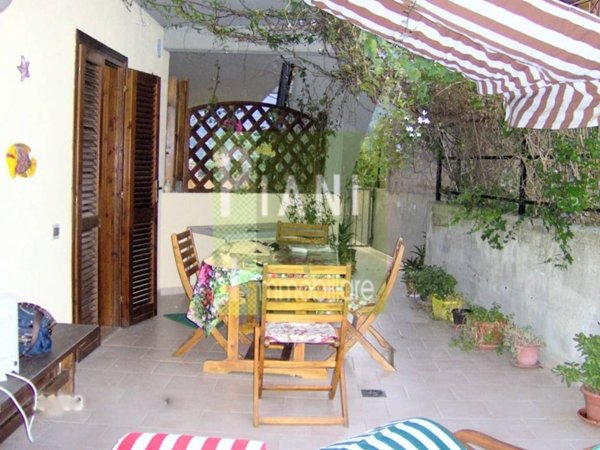 appartamento in vendita a Porto Azzurro in zona Pontecchio