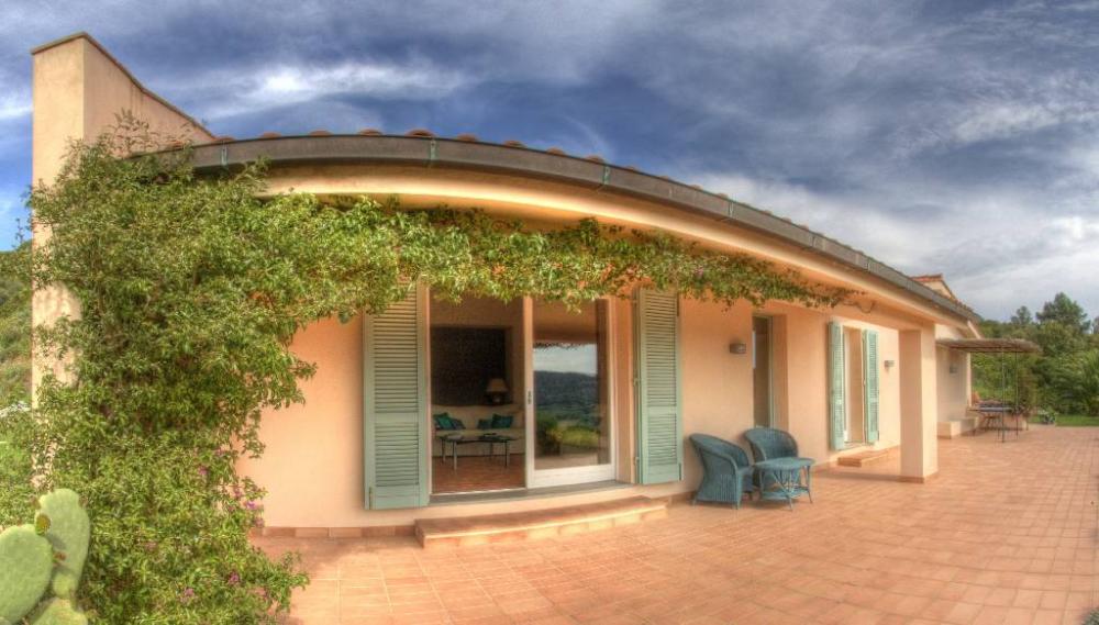 casa indipendente in vendita a Porto Azzurro