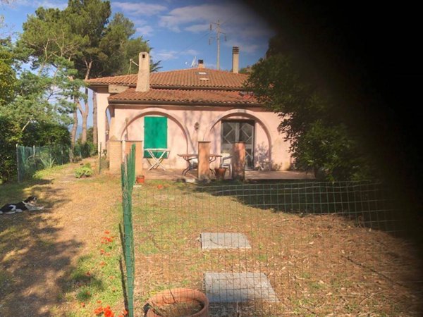 casa indipendente in vendita a Porto Azzurro