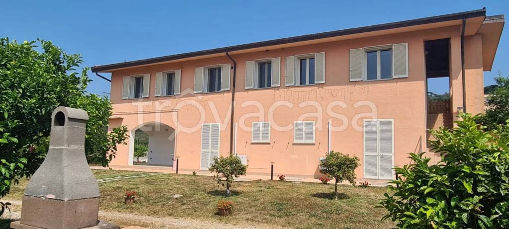 ufficio in vendita a Porto Azzurro