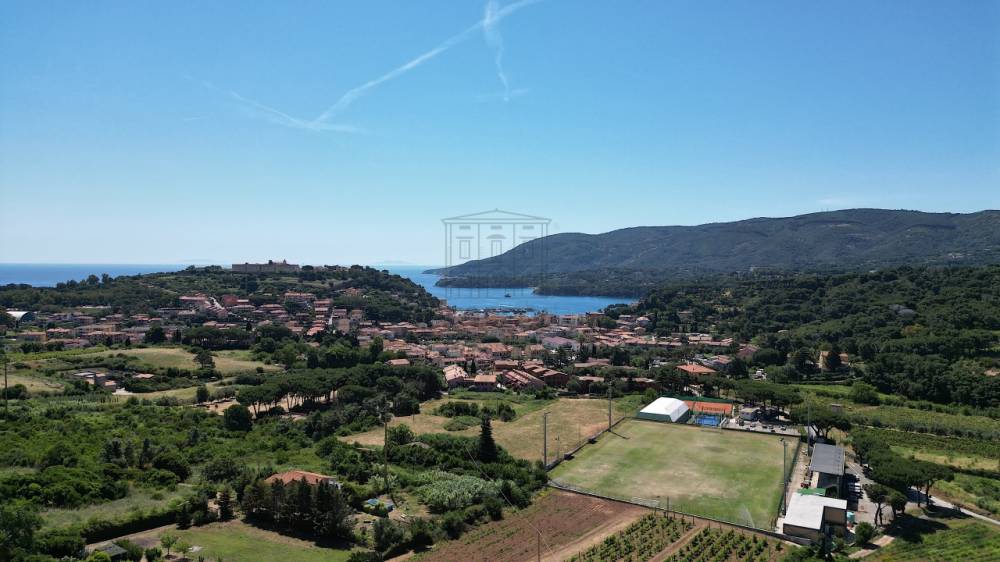 casa indipendente in vendita a Porto Azzurro in zona Monte