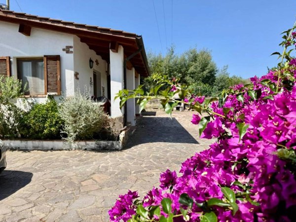 villa in vendita a Porto Azzurro in zona Reale