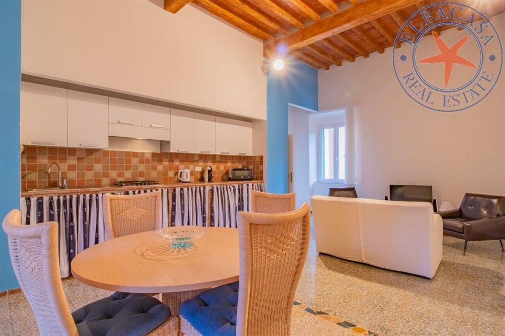 appartamento in vendita a Porto Azzurro in zona Monte