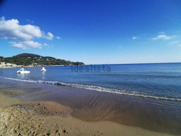 casa indipendente in vendita a Porto Azzurro