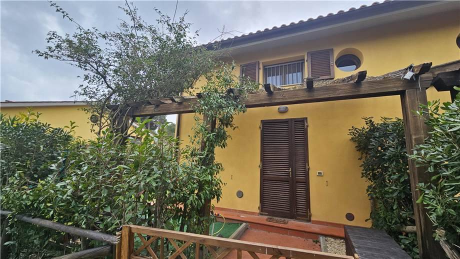 casa indipendente in vendita a Porto Azzurro