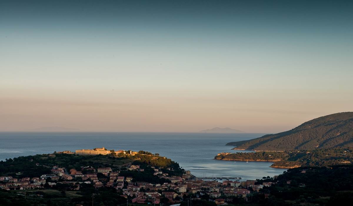 casa indipendente in vendita a Porto Azzurro in zona Botro