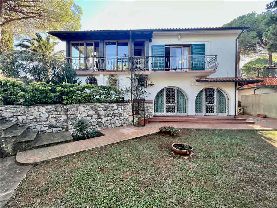 casa indipendente in vendita a Porto Azzurro
