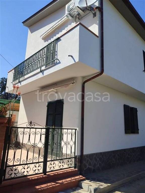 casa indipendente in vendita a Porto Azzurro