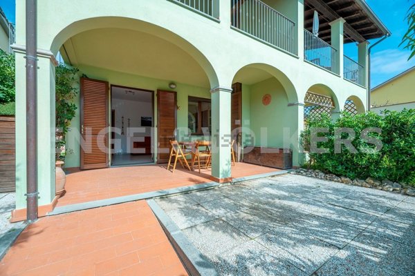 appartamento in vendita a Porto Azzurro in zona Santa Caterina