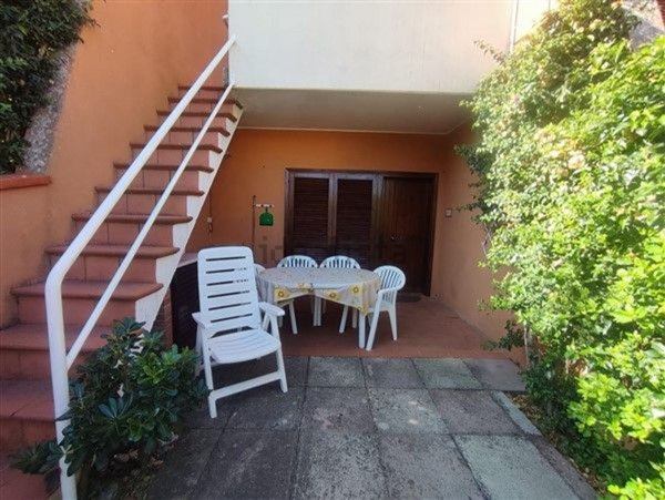appartamento in vendita a Porto Azzurro in zona Pontecchio
