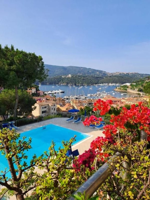 appartamento in vendita a Porto Azzurro in zona Pontecchio