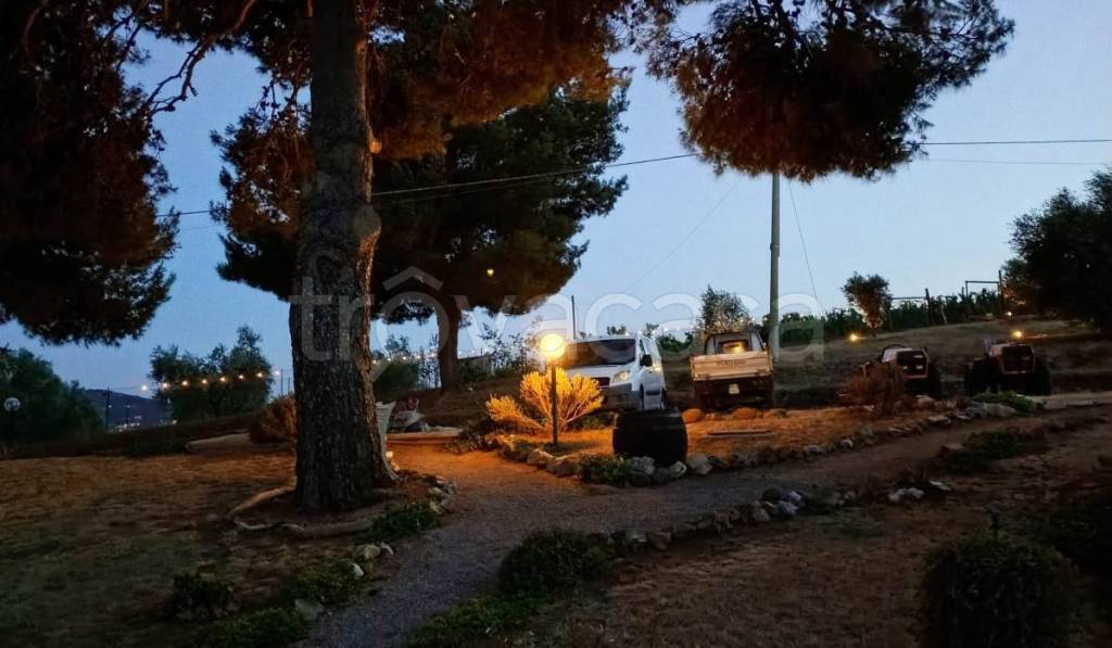 casa indipendente in vendita a Porto Azzurro in zona Mola