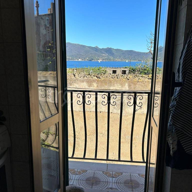 appartamento in vendita a Portoferraio