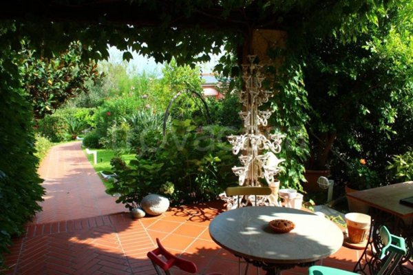 casa indipendente in vendita a Portoferraio
