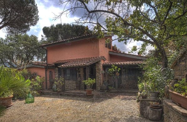 casa indipendente in vendita a Portoferraio