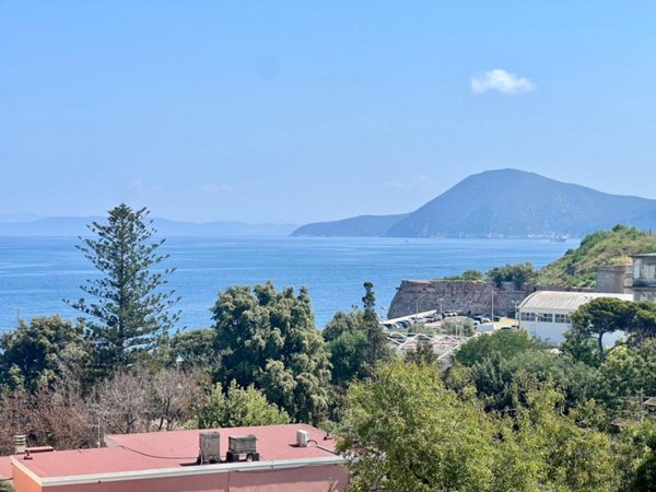 appartamento in vendita a Portoferraio