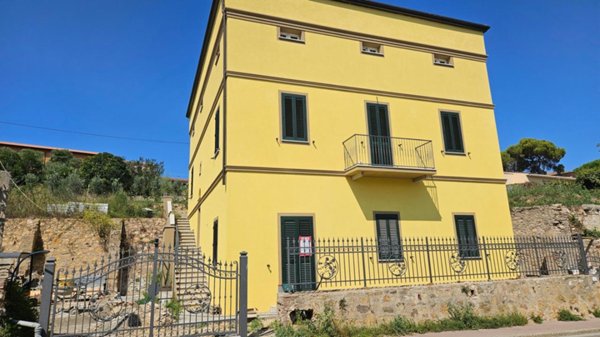 appartamento in vendita a Portoferraio