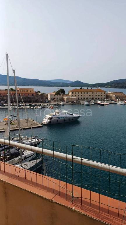 appartamento in vendita a Portoferraio