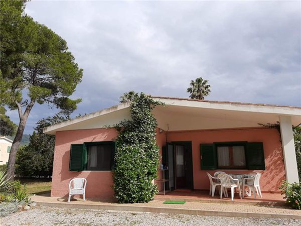 casa indipendente in vendita a Portoferraio
