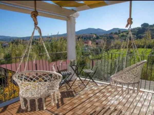 casa indipendente in vendita a Portoferraio
