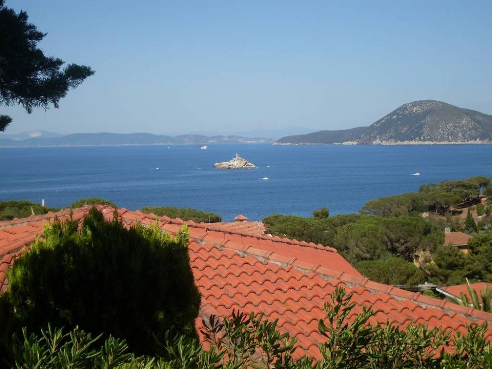 casa indipendente in vendita a Portoferraio