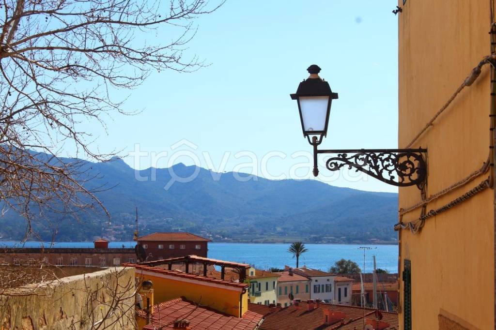 appartamento in vendita a Portoferraio