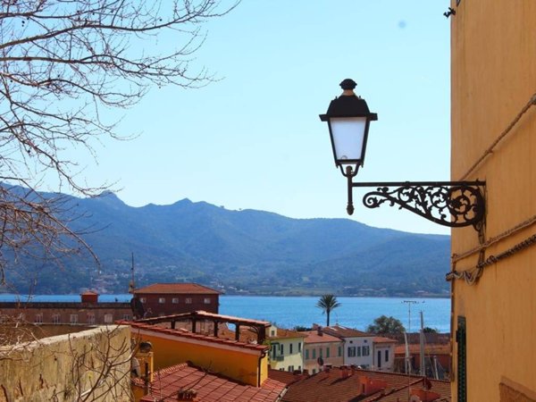 appartamento in vendita a Portoferraio