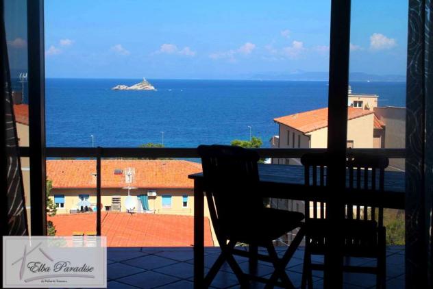 casa indipendente in vendita a Portoferraio in zona Viticcio