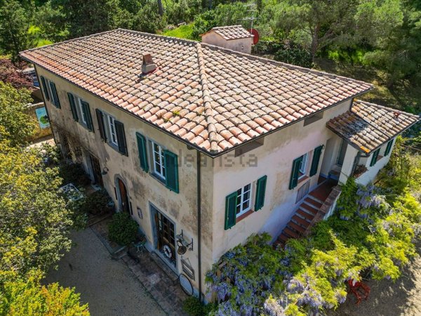 casa indipendente in vendita a Portoferraio